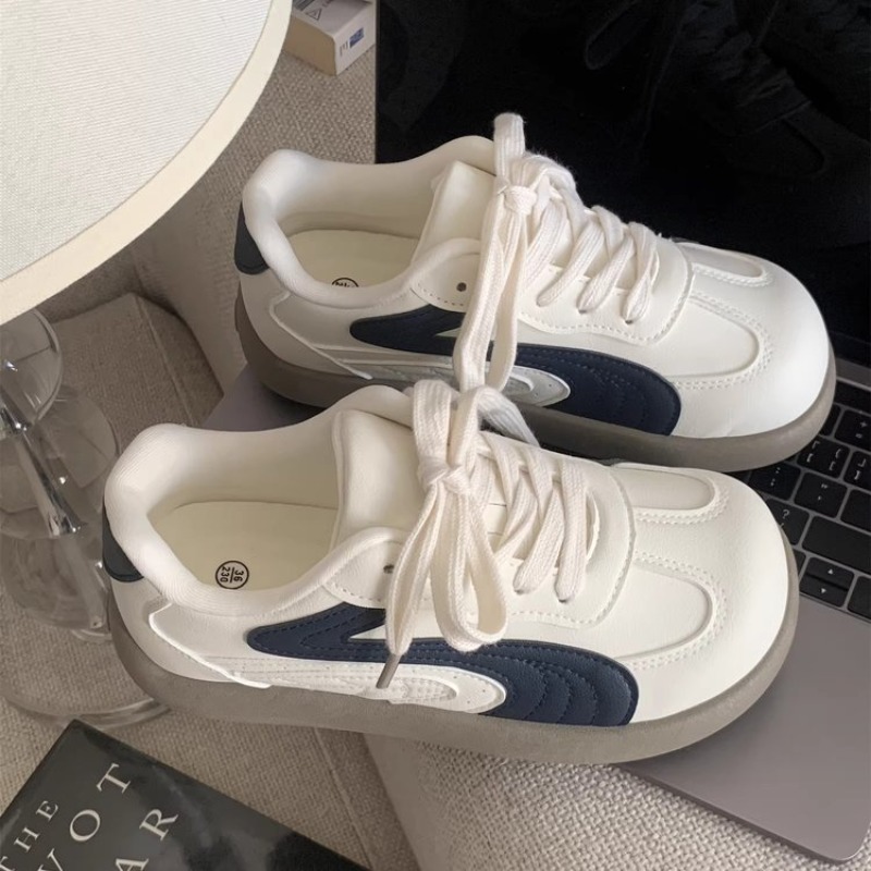 Guipure Lace Panel - Sneakers Vintage da Donna con Suola
